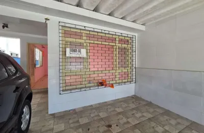 Casa com 2 dormitórios à venda, 166 m² por R$ 450.000,00 - Parque Bitaru - São Vicente/SP