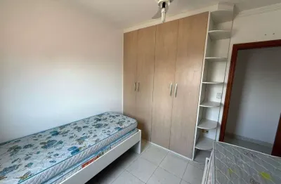 Apartamento com 2 dormitórios à venda, 85 m² por R$ 675.000,00 - Vila Guilhermina - Praia Grande/SP