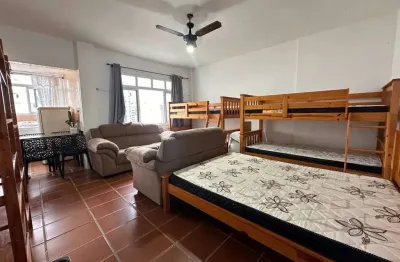 Kitnet com 1 dormitório à venda, 40 m² por R$ 265.000,00 - Vila Guilhermina - Praia Grande/SP