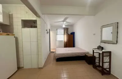 Kitnet  à venda, 32 m² por R$ 205.000 - Vila Guilhermina - Praia Grande/SP