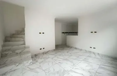 Sobrado com 2 dormitórios à venda, 68 m² por R$ 312.000,00 - Jardim Alice - Praia Grande/SP