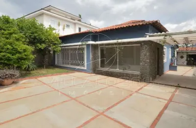 Casa com 600 m2 de terreno e 235 m² - venda por r$ 2.500.000 ou aluguel por r$ 13.585/mês - alto da lapa - são paulo/sp