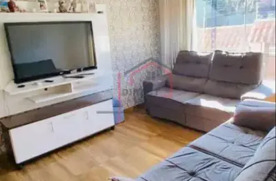 Sobrado  198 m2 com 3  dormitorios e  1 suite  e 10 vagas