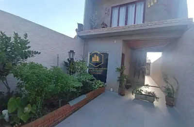 Casa com  2 quartos(1 suíte) à venda, 180 m² por r$ 440.000