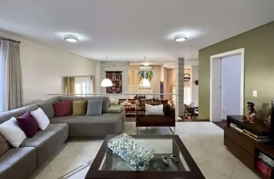 Casa em condomínio com 4 suítes à venda por r$ 1.990.000