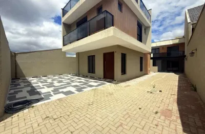 Sobrado para Venda em Curitiba, Xaxim, 3 dormitórios, 3 suítes, 3 banheiros, 2 vagas