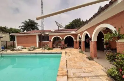 Ampla casa à venda próxima ao centro de indaiatuba - oportunidade imperdível
