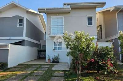 Sobrado com 3 dormitórios e energia solar no condomínio green village em indaiatuba