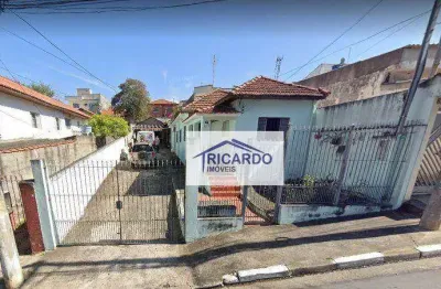 Terreno 10 x 50 com casa antiga, bom para construção!