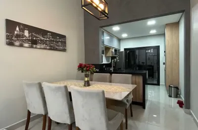 Casa térrea com piscina à venda – acabamento premium e conforto total!