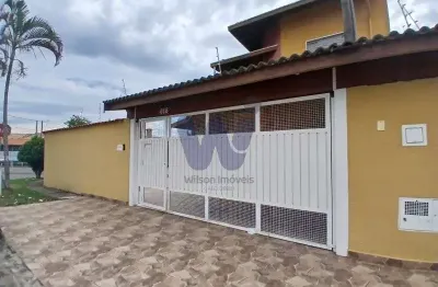 Casa com 4 quartos para alugar no residencial e comercial cidade jardim, pindamonhangaba  por r$ 3.300