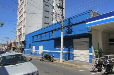 Sala comercial com 5 salas para alugar na Rua Benjamin Constant, Centro, Piracicaba