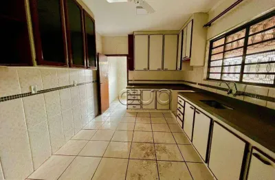Casa com 3 dormitórios à venda, 231 m² por r$ 500.000,00 - bom jesus - rio das pedras/sp