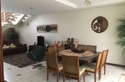 Casa em condomínio fechado com 4 quartos à venda no Granja Olga II, Sorocaba 