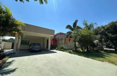 Casa com 4 quartos - condomínio village ipanema - araçoiaba da serra/sp