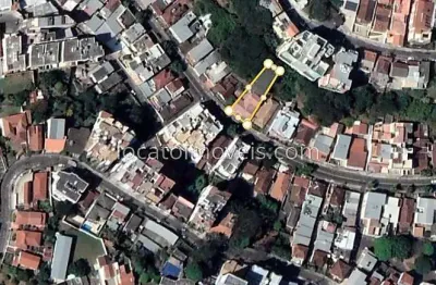 Casa / terreno em plena rua dr. joão pinheiro - jardim glória , bem perto do centro