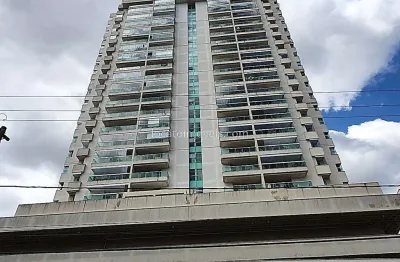 Loft novo, dois quartos, suite, duas salas, varanda, 3 vagas , área de lazer completa - av. rio branco de juiz de fora