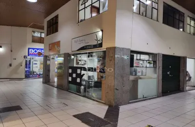 Ponto comercial para alugar na Avenida Getúlio Vargas, 353, Centro, Juiz de Fora
