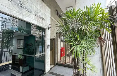 Apartamento de 3 quartos com garagem à venda - centro.