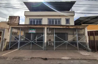 Casa com 3 quartos para alugar na Rua José Marangon, 14, Industrial, Juiz de Fora