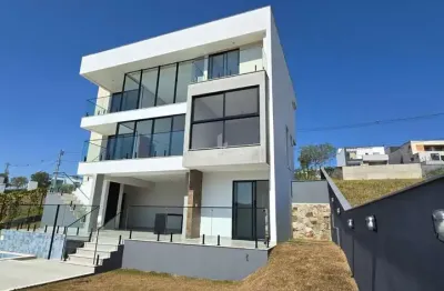 Casa com 3 quartos à venda na Rua Ibiá, 120, Alphaville, Juiz de Fora