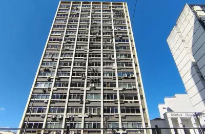 Sala comercial para alugar na Avenida Barão do Rio Branco, 2555, Centro, Juiz de Fora