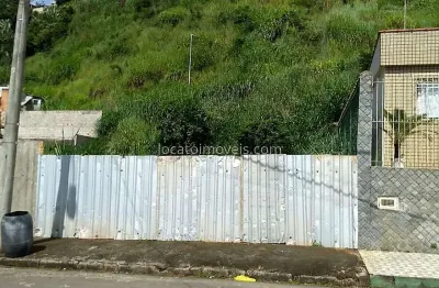 Terreno à venda na Avenida Antônio Miranda, 06, Vila Ideal, Juiz de Fora