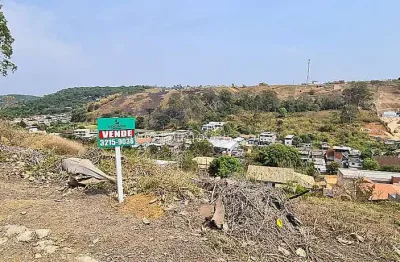 Terreno à venda no Grama, Juiz de Fora 