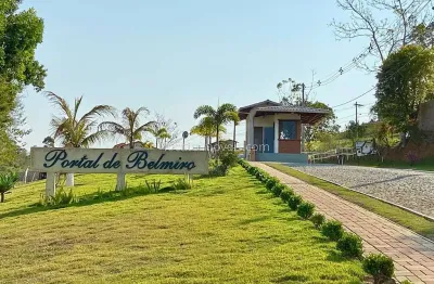 Terreno em condomínio fechado à venda no Portal Belmiro Braga, Belmiro Braga 