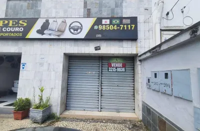 Loja com sobreloja e vaga de garagem para clientes no francisco bernardino