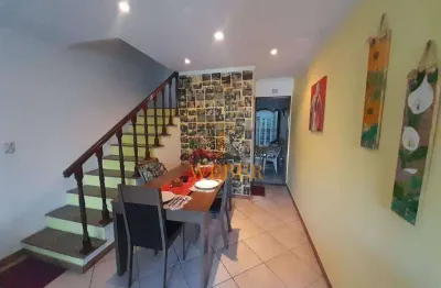 Casa com 3 quartos à venda na Avenida Laurita Ortega Mari, Vila das Oliveiras, Taboão da Serra