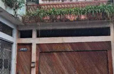 Casa com 2 suítes e varanda para locação no jardim maria rosa