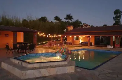 Chácara com 3 dormitórios à venda, 2000 m² por r$ 940.000,00 - puris - ibiúna/sp