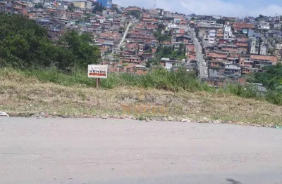 Terreno à venda na Rua Ipiau, Jardim Araruama, Cotia