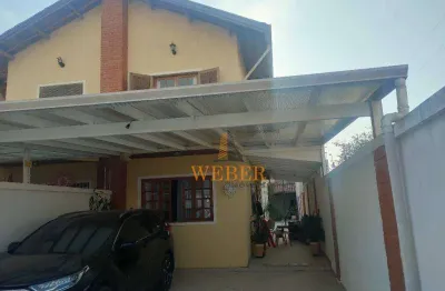 Lindo sobrado com 3 dormitórios sendo 1 suíte e 5 vagas - parque assunção