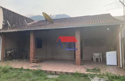 Edícula isolada com um quarto. pagamento somente à vista.