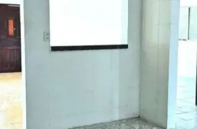 Sobrado com 4 dormitórios à venda, 168 m² por r$ 380.000,00 - vila caraguata - cubatão/sp