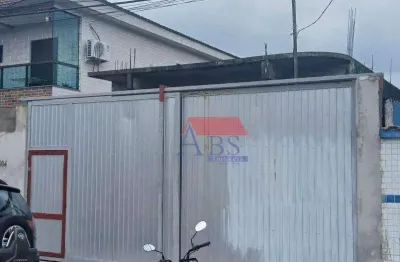 Amplo sobrado com 3 dormitórios à venda, 240 m² por R$ 400.000 - Vila Nova - Cubatão/SP