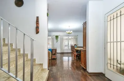 Sobrado para venda em moema com 3 quartos, sendo 1 suíte, 242m²