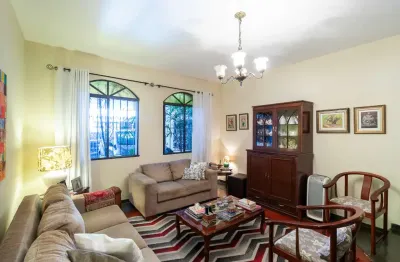 Sobrado para venda em Santo Amaro com 3 quartos, sendo 3 suítes , 153m²