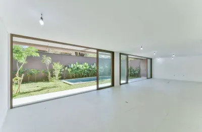Casa no condomínio condomínio casa flora badra para venda com 4 quartos, sendo 4 suítes, 620m²