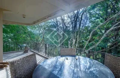 Apartamento à venda em São Paulo, Real Parque, com 3 quartos, 310m²