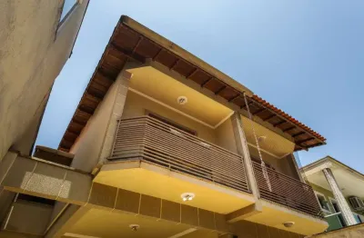 Sobrado para venda em jardim regina com 3 quartos, sendo 1 suíte, 125m²