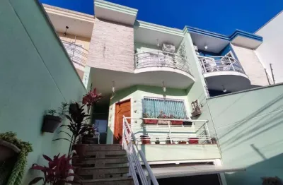 Imperdível sobrado para venda em parada inglesa com 3 quartos, sendo 3 suítes, 178m²