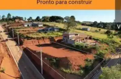 Terreno à venda na Avenida Pau Brasil, Jardim Do Pinhal, Pinhalzinho