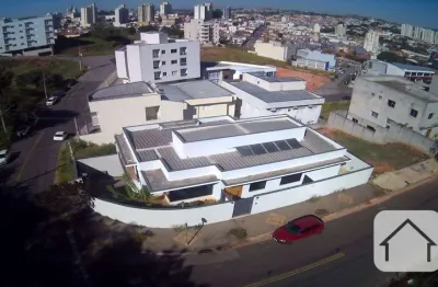 Casa com 4 quartos à venda na Rua Antonio Sanjuliani, 78, Vila Cristo Redentor, Itatiba
