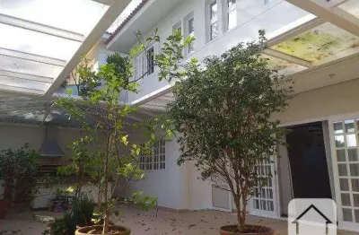 Excelente imóvel em condomínio fechado  267m² de puro conforto e sofisticação!