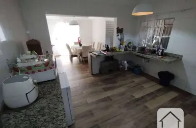 Sobrado com 4 dormitórios + ponto comercial no térreo à venda por r$ 750.000 - vila joana - jundiaí/sp