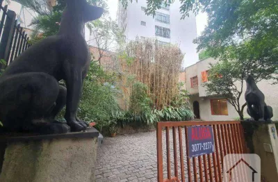 Casa para alugar, 212 m² por R$ 11.189,74/mês - Higienópolis - São Paulo/SP