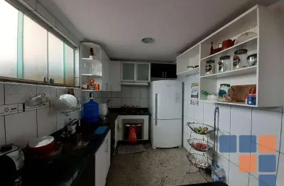 Casa no centro de sabará à venda, 250 m² por r$ 850.000 - centro - sabará/mg